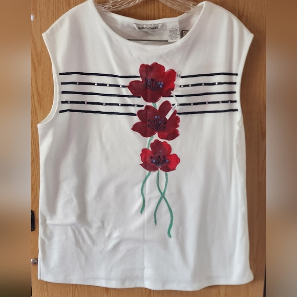 Boxy White Muscle Tee with Red Floral Design - Picture 1 of 5